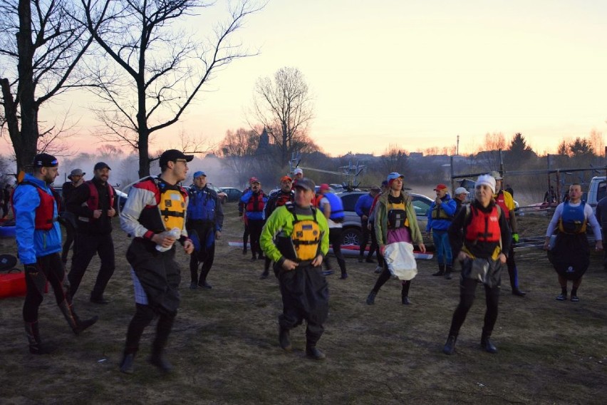 Powiat radomszczański: IV Cross Maraton na rzece Pilicy