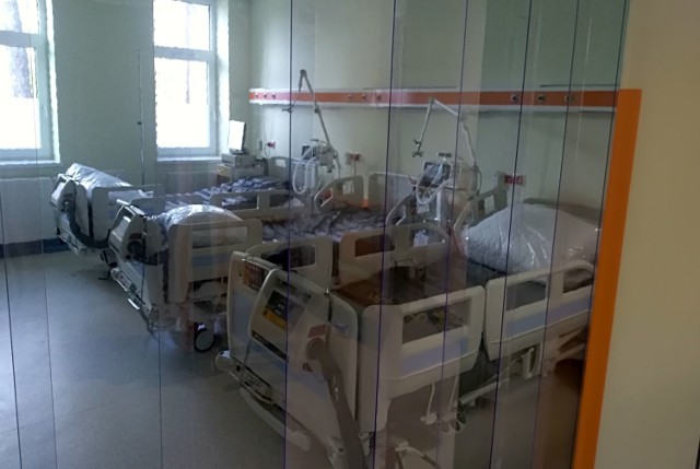 Od 1 listopada w szpitalu we Włocławku działa oddział covidowy, z 20 łóżkami