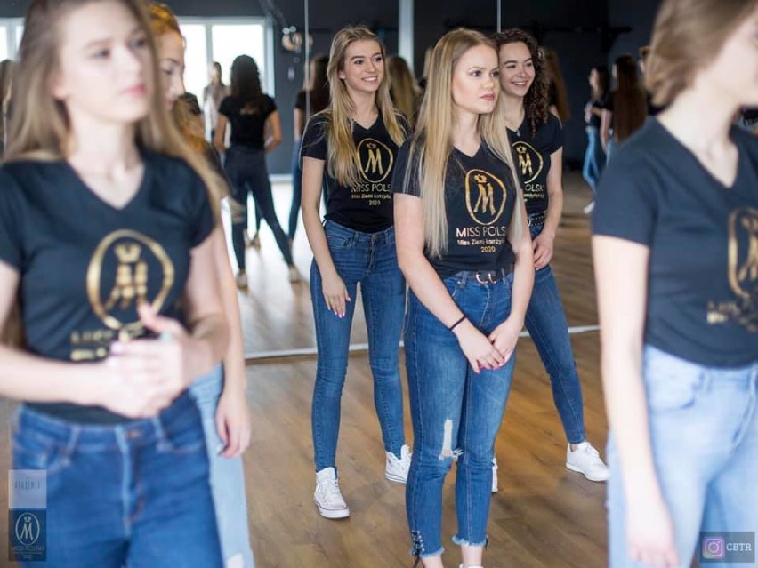 Miss Ziemi Łomżyńskiej 2020. Kandydatki na pierwszej próbie z choreografem. Zobaczcie zdjęcia!