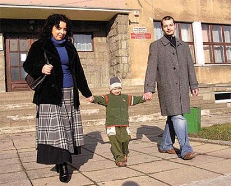 Anna Grygierek z mężem Adrianem i 3,5-letnim synem Jasiem. Łukasz Klimaniec