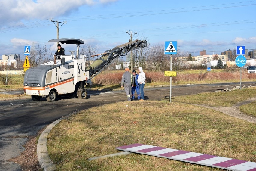 Ruszył remont ulicy Sikorskiego w Legnicy [ZDJĘCIA]