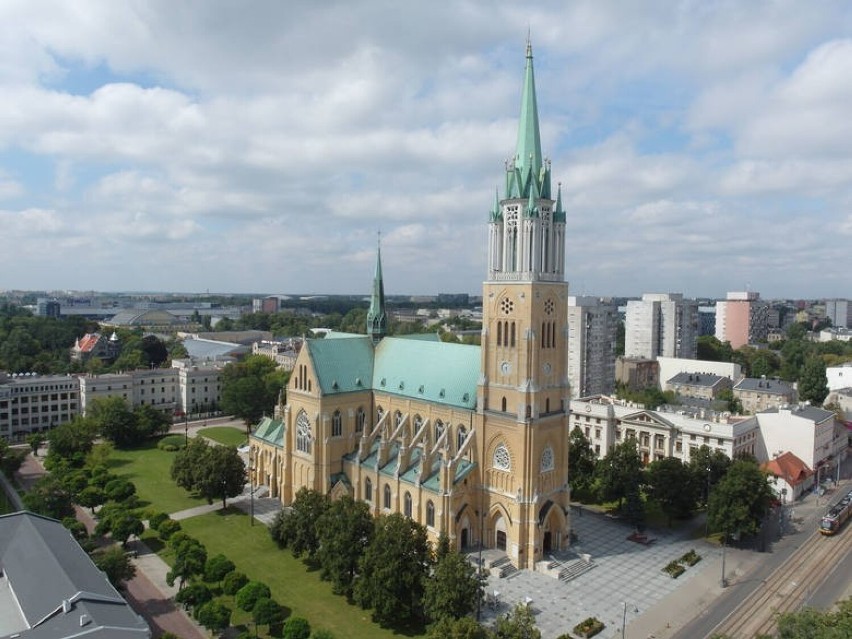 Centralna procesja Bożego Ciała w Łodzi wyruszy z kościoła...