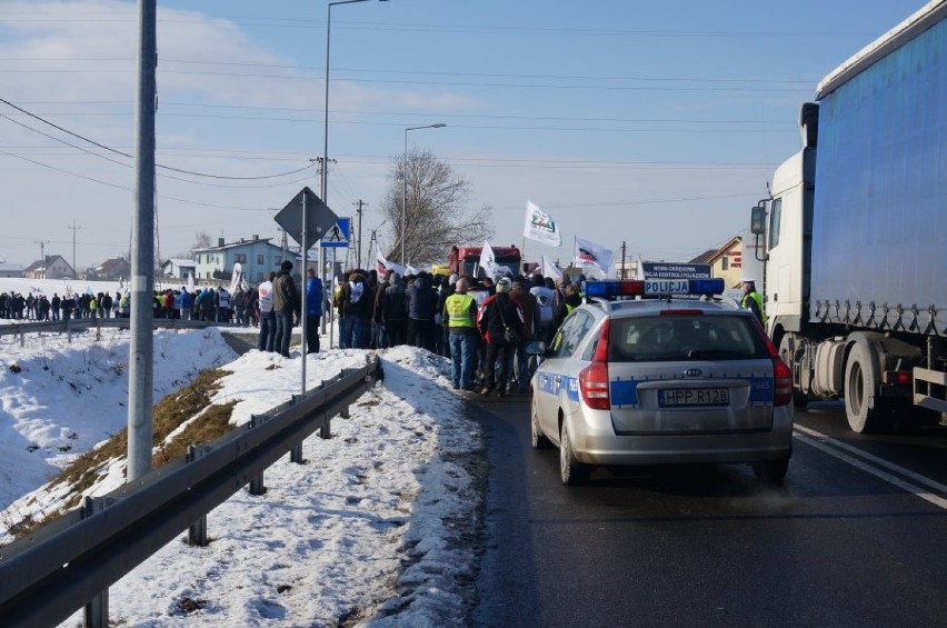 Górnicy blokowali wjazd na A1 w Świerklanach