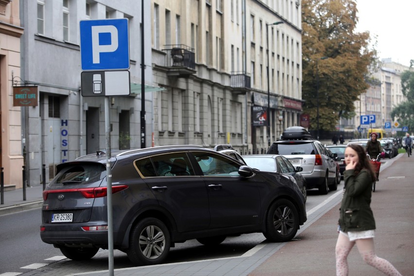 Kraków. Od 8 stycznia nowe zasady w strefie parkowania