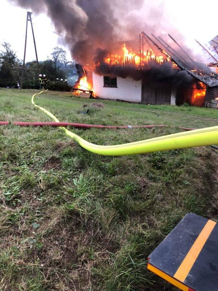 Do pożaru doprowadził pijany wujek. W domu przebywała pani...