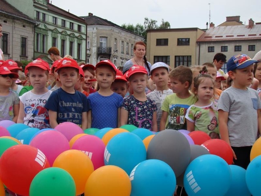 "Cała Polska czyta dzieciom" - początek obchodów w Oświęcimiu [ZDJĘCIA]