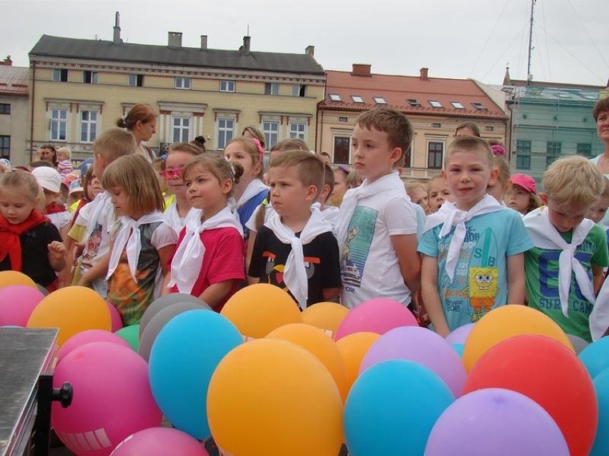 "Cała Polska czyta dzieciom" - początek obchodów w Oświęcimiu [ZDJĘCIA]