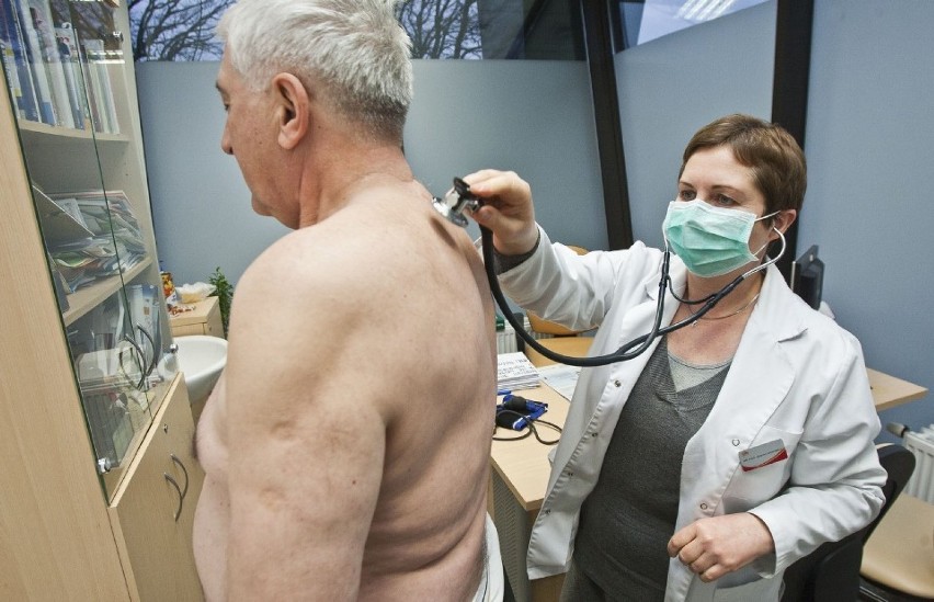 Brakuje lekarzy na oddziale wewnętrznym Tomaszowskiego Centrum Zdrowia - alarmują lekarze