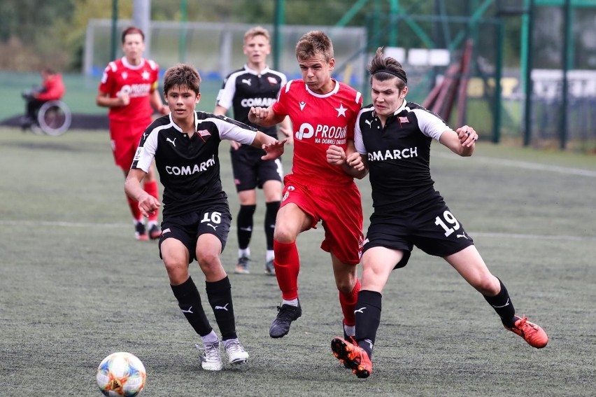 Centralna Liga Juniorów U-17. Wisła lepsza od Cracovii w derbowym meczu w Myślenicach [ZDJĘCIA]