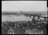 Warszawa przed II wojną światową i po. Niezwykłe zdjęcia. Jak zmienił się "Paryż Północy"? 