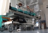 Szpital w Nowym Sączu: zasłabł po dyżurze.  SOR już ma kłopoty