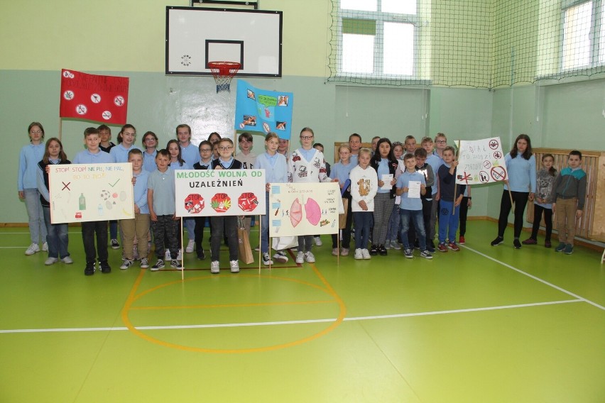 Rozdano nagrody w konkursie „Młodość wolna od substancji psychoaktywnych”, ogłoszonym przez brzeziński sanepid