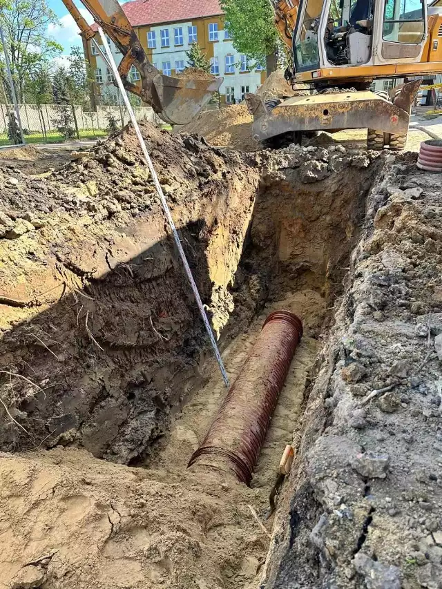 Finiszują  prace związane z rozbudową kanalizacji deszczowej w Błaszkach