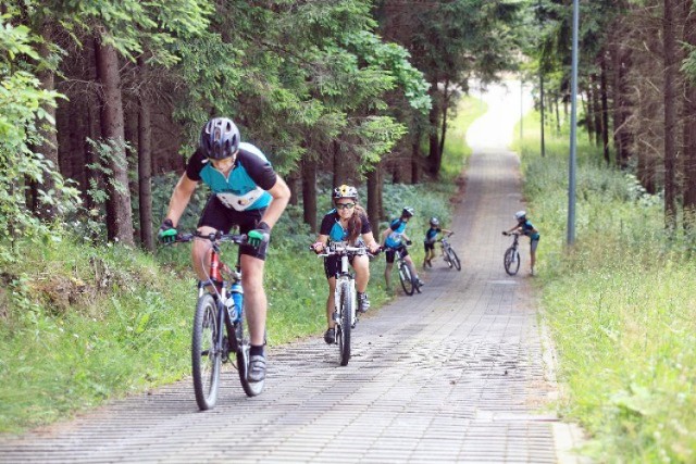 Piknik "Trenuj z mistrzem" na Jasionowej Górze