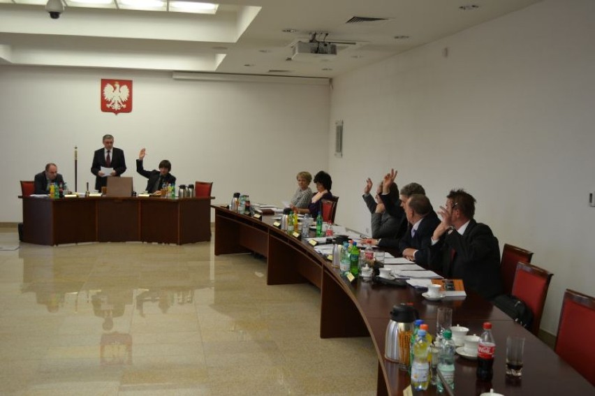 Sesja Rady Powiatu w Bieruniu