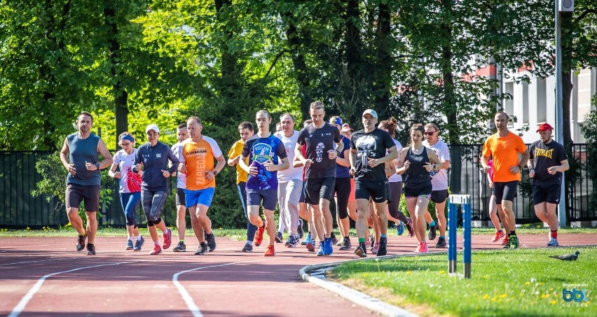 Biegam Bo Lubię w Częstochowie. Kolejny trening biegowy na stadionie lekkoatletycznym CKS Budowlani