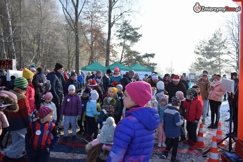 Bieg Po Choinkę "Od Jeziora do Jeziora" w Dobrzeniu Wielkim