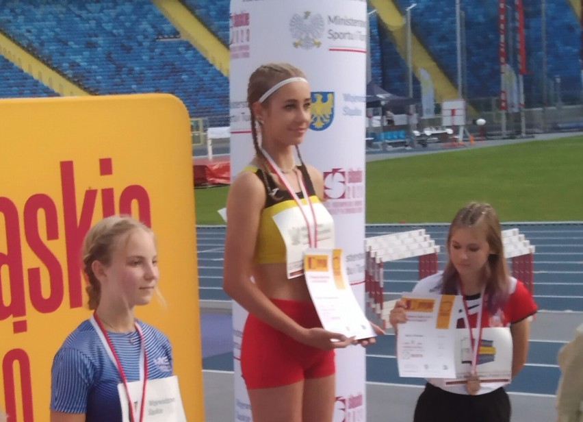 Paulina Tomaszewska na podium.