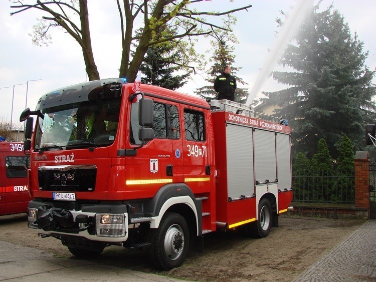 Ochotnicza Straż Pożarna w Opatówku świętowała 130-lecie. ZDJĘCIA