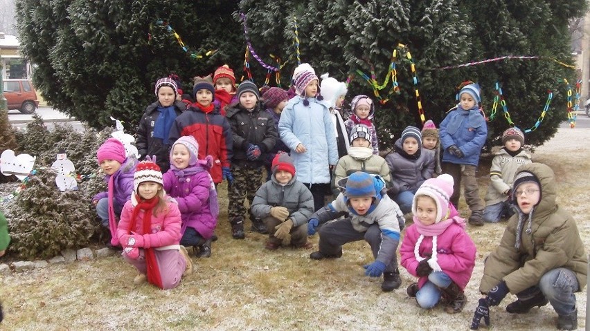 Uczniowie klasy I A i I B ze szkoły Podstawowej w Zatorze...