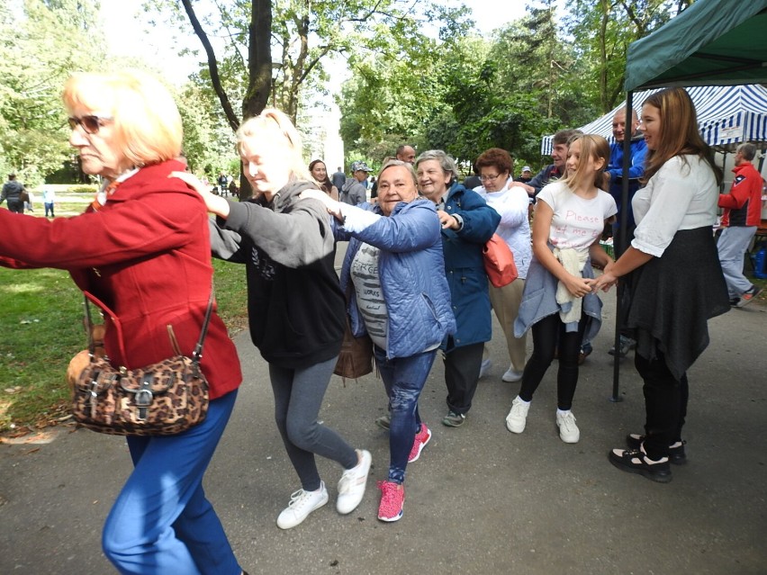 Od juniora do seniora. Trwa piknik integracyjny w Parku Jakuba Wagi [zdjęcia]