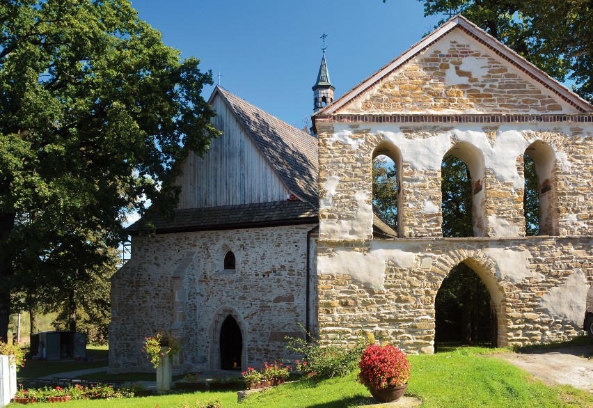 Ziemia Gorlicka w niezwykłym albumie. Zabieramy Was w podróż po bezdrożach powiatu