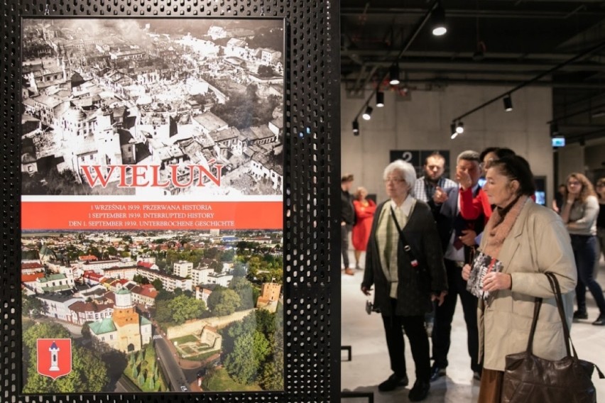 Wystawę o tragedii Wielunia otwarto w Muzeum II Wojny Światowej w Gdańsku [FOTO]