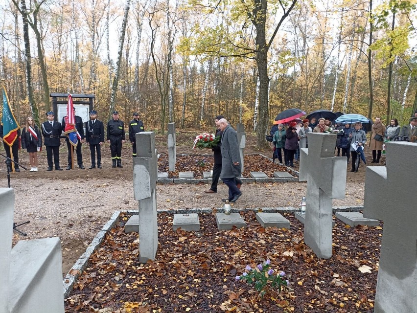 Gmina Zapolice odbudowała zabytkowy cmentarz wojenny z 1914...