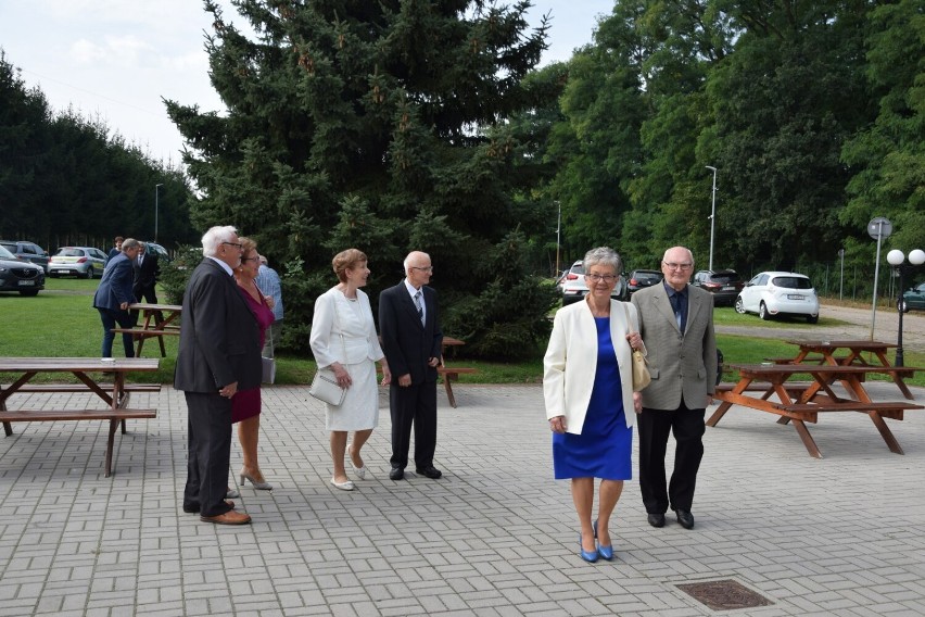 Zbąszyń: Uroczysty jubileusz 50-lecia pożycia małżeńskiego -...