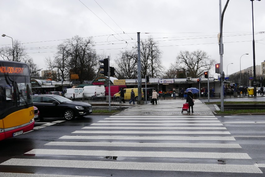 Koniec bazaru na Banacha. W miejscu, gdzie odbywa się handel...