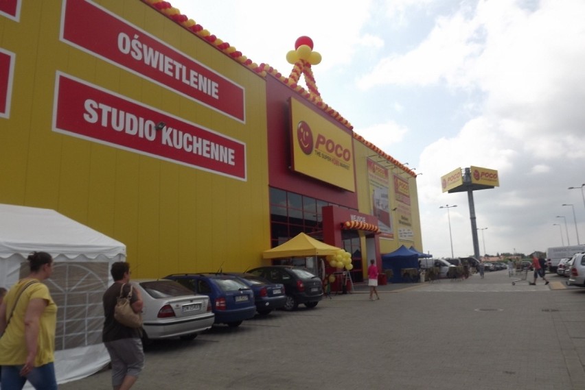 Bielany Wrocławskie: Otwarcie marketu POCO. Przybyły tłumy (ZDJĘCIA, PROMOCJE)