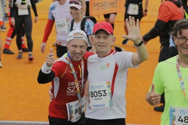 Bardzo zależało nam na uruchomieniu zapisów jeszcze przed świętami, żeby najbardziej zapaleni biegacze mogli sobie zrobić wspaniały gwiazdkowy prezent – mówi Łukasz Miadziołko, dyrektor poznańskiego Półmaratonu.
