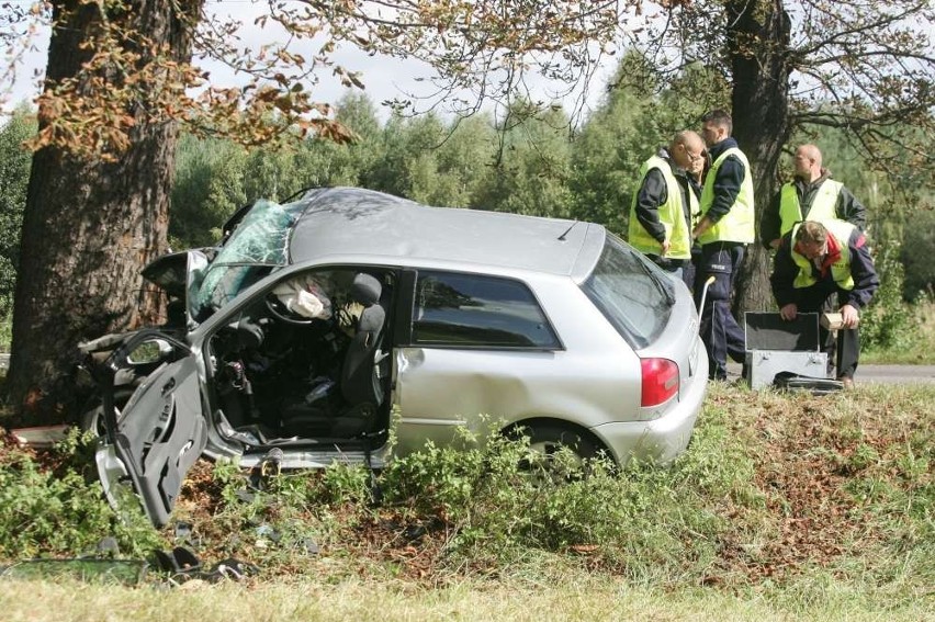 WRZESIEŃ
Śmierć na drogach...
Dwa wypadki w Łaziskach oraz w...
