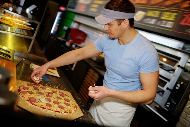 10 najlepszych pizzerii w Jaśle według mieszkańców, którzy wystawili oceny w Google.