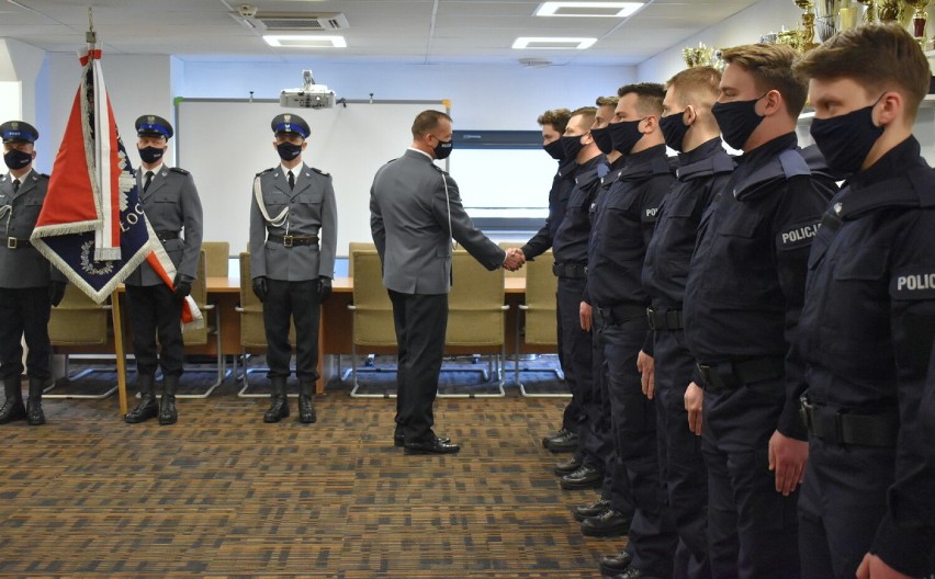 Policja w Płocku ma nowych policjantów. We wtorek odbyło się ślubowanie