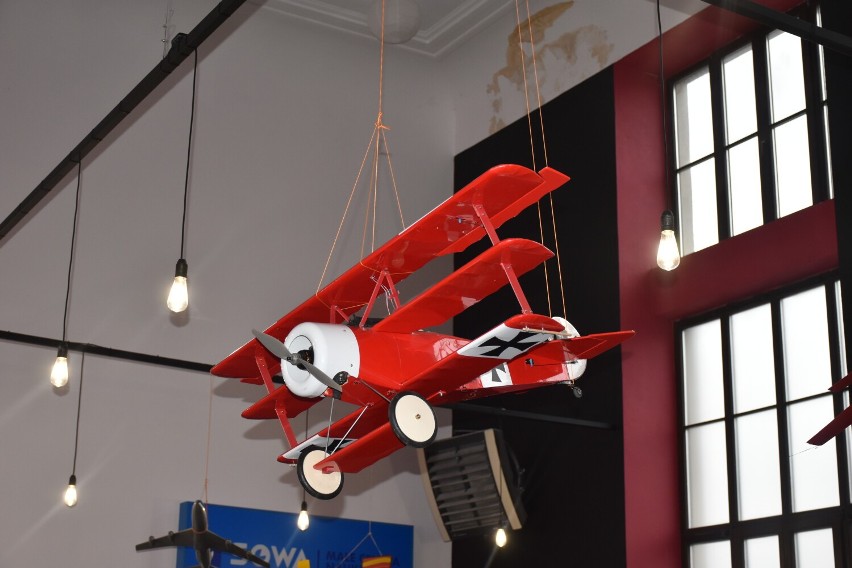 SOWA w Zawierciu z niezwykłą wystawą modeli samolotów - ZOBACZCIE ZDJĘCIA 