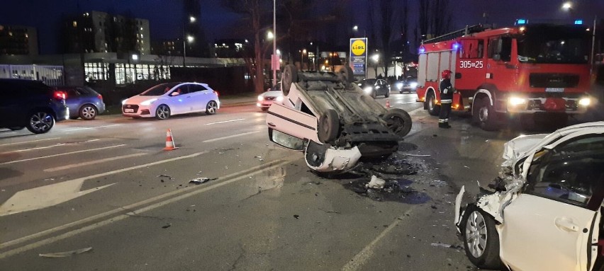 Poważny wypadek w Gdańsku. Na ulicy Kołobrzeskiej zderzyły...