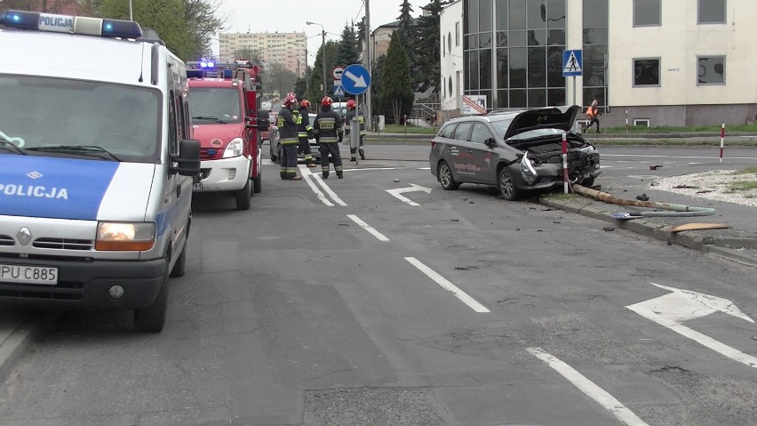 Wypadek w Kaliszu. Zderzenie aut na alei Wojska Polskiego
