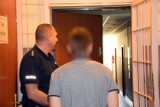 Pucka policja zatrzymała handlarza narkotyków: 19-latek może spędzić do 10 lat za kratkami | NADMORSKA KRONIKA POLICYJNA