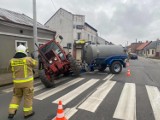 Gmina Chocz. Awaria ciągnika na drodze wojewódzkiej 