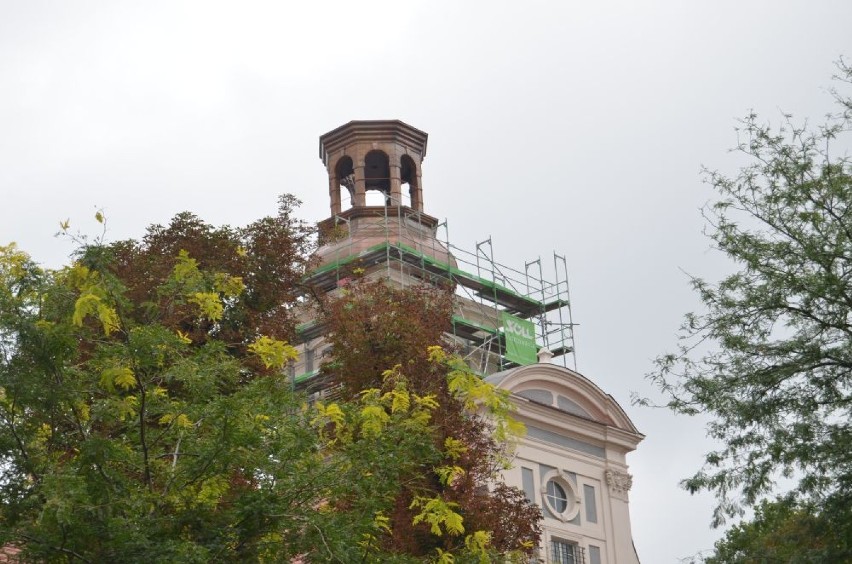 Hełm wrócił na wieżę koscioła św. Jadwigi