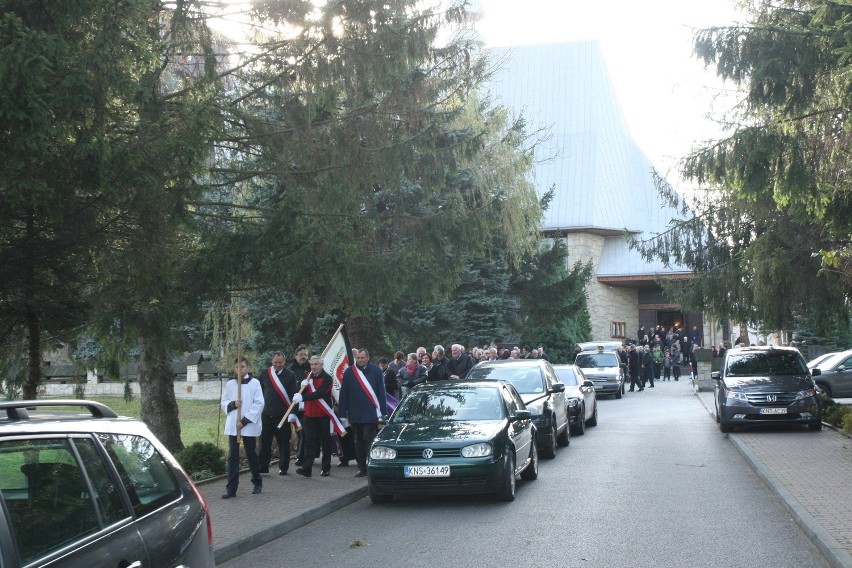 Pogrzeb najstarszego mężczyzny na Sądecczyźnie [ZDJĘCIA]