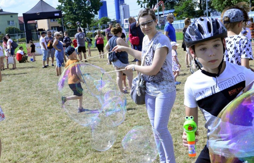 Kościan. Święto baniek mydlanych i kolorów. Dzieci bawiły się znakomicie