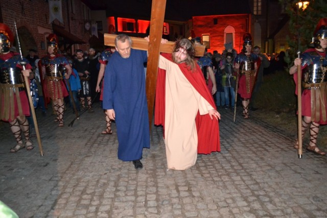 Już po raz piąty mieszkańcy mogli przeżywać w Żukowie Misterium Męki Pańskiej.