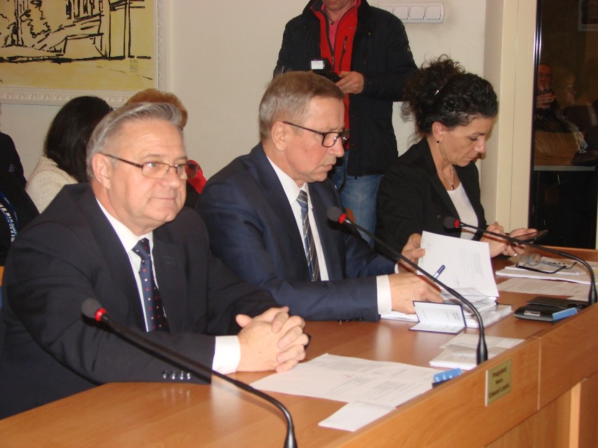 Sesja Rady Miasta Mysłowice [11 12 2014]: Radni podzielili stołki w komisjach [ZDJĘCIA]