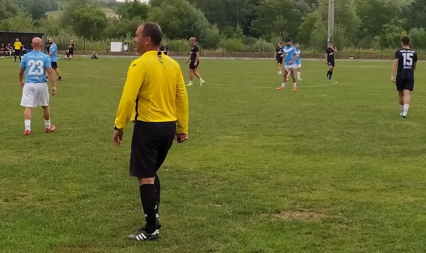 GKS Zarzecze-Dębowiec wygrał z Naftą Jedlicze 2-1