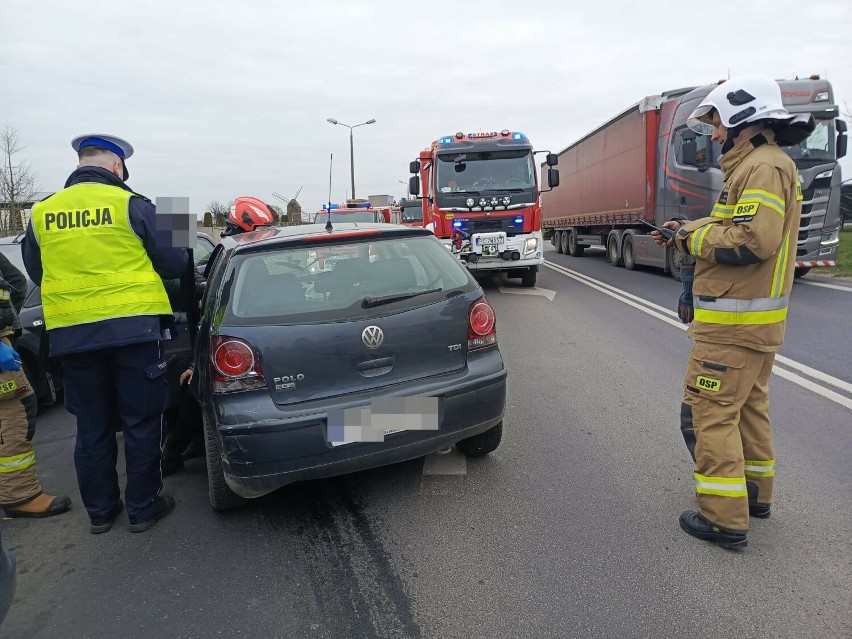 Wypadek na obwodnicy Grodziska Wielkopolskiego. Zderzyły się cztery samochody