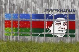 Mural, al. Prymasa Tysiąclecia: To apel o wolność dziennikarski z Azerbejdżanu [ZDJĘCIA]