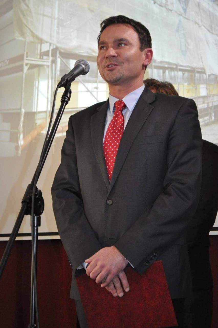 Tomasz Szrama może pełnić obowiązki burmistrza