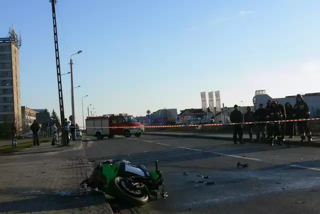 W tym wypadku motocykl rozpadł się na strzępy